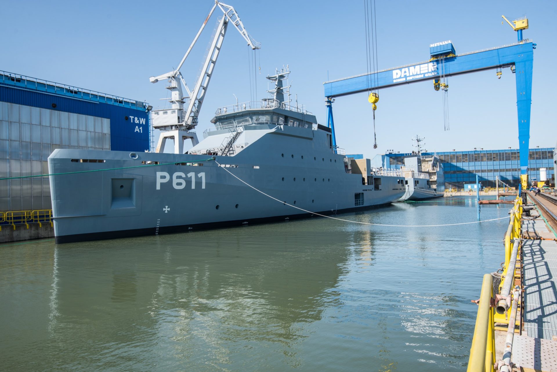 „Die Werftler in Galati werden sehr stolz sein die neue militärische Flotte Rumäniens zu bauen“