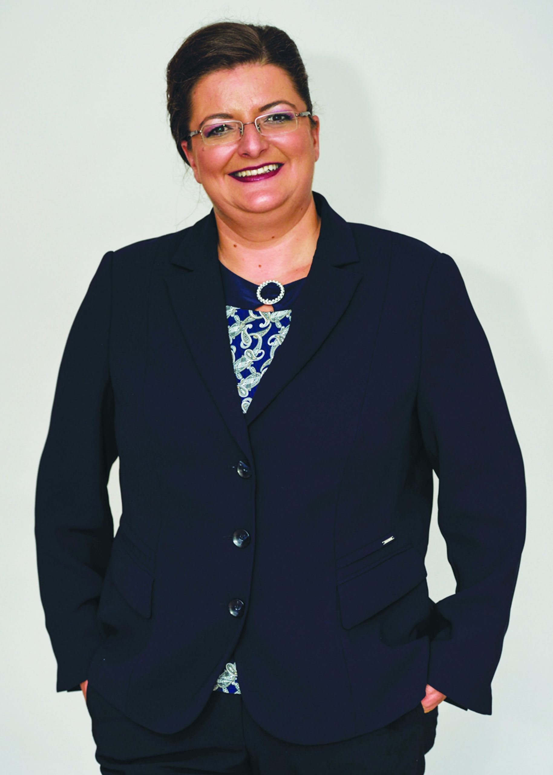 „Rumäniens Wirtschaftswachstum, ein Anziehungspunkt für ausländische Investoren, insbesondere österreichische, deutsche und schweizer Investoren”. Interview mit Dr. oec. Georgiana Costin, Partner der Contafiscal Steuerberatung SRL