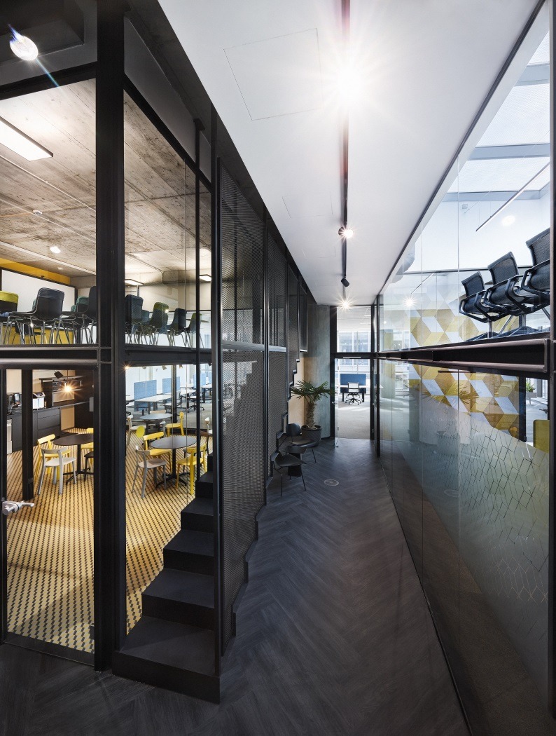 Tudor Popp, Founding Partner Hotspot Workhub: „Ponderea spațiilor de lucru flexibile va crește de la cele câteva procente de astăzi la aproximativ 10 – 20% în următorii ani”